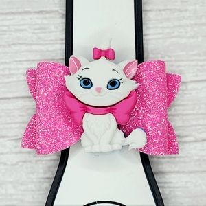 Marie Because I'm a Lady Magic Band Bow